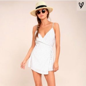 Lulu’s at the seashore white xs romper